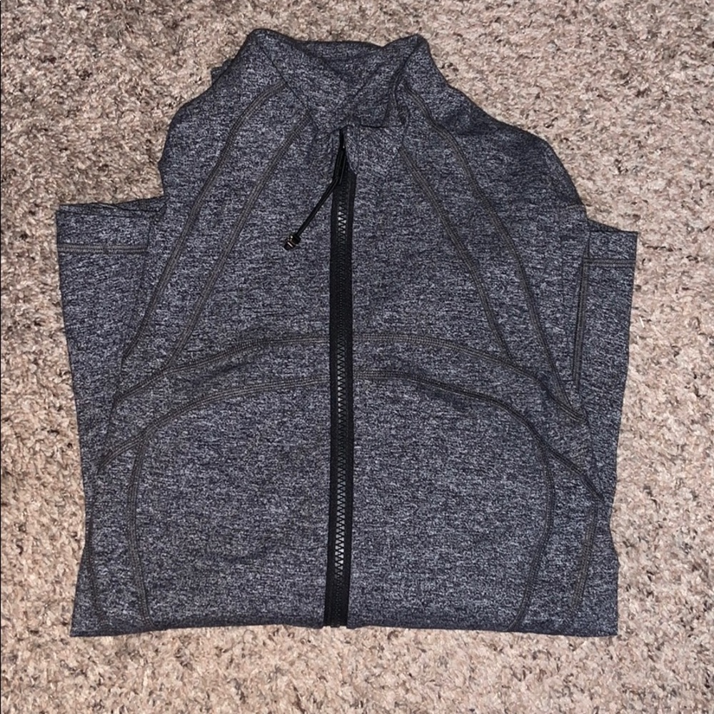 Lululemon define jacket size 12